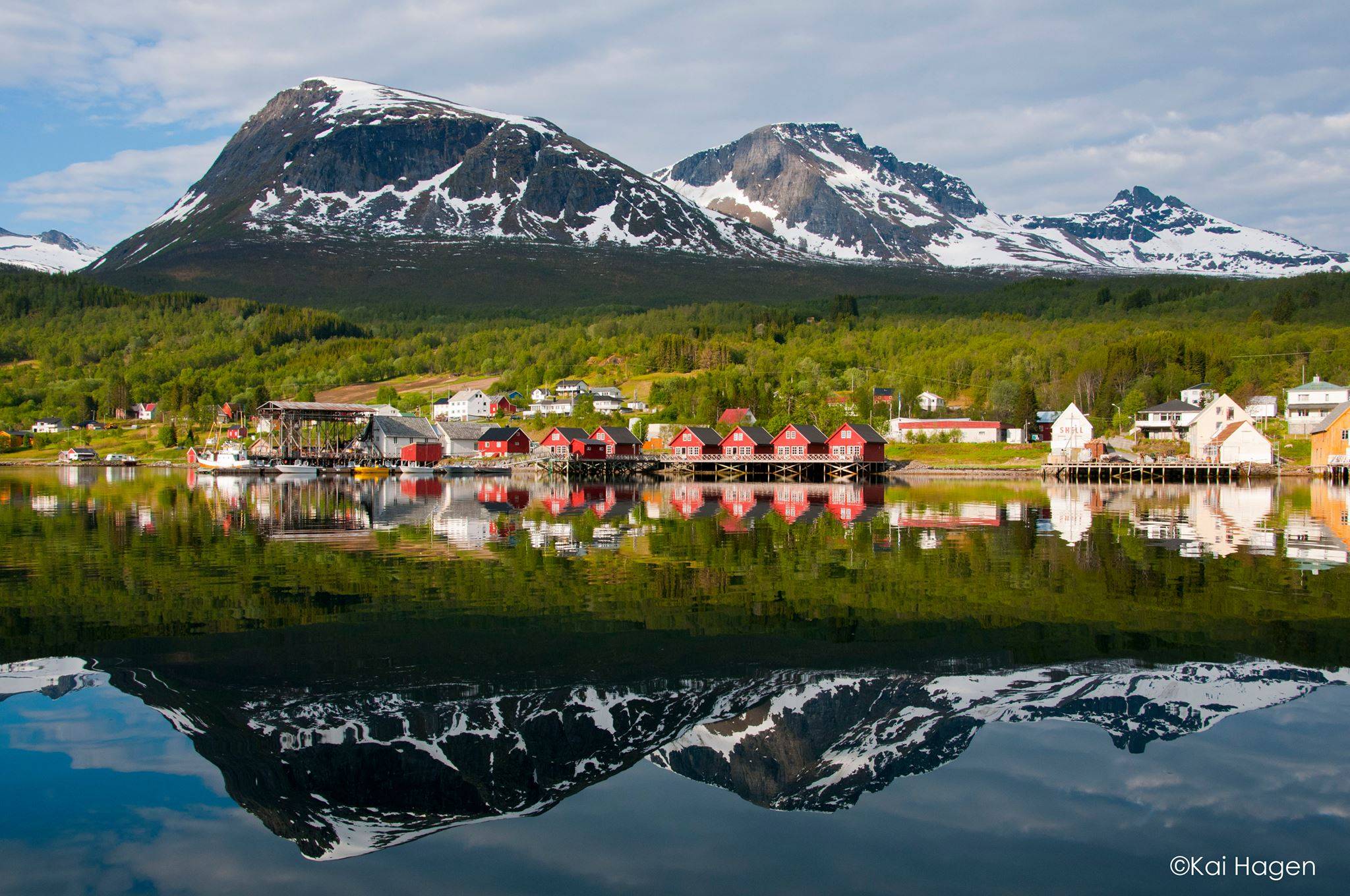 Fishing camp in Foldvik